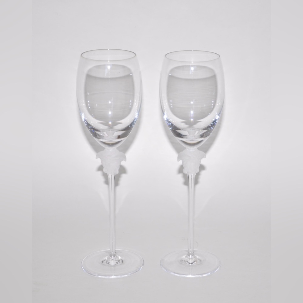 New VERSACE ROSENTHAL (2) Medusa Crystal Lumiere White Wine Glass Set of 2 MSRP
